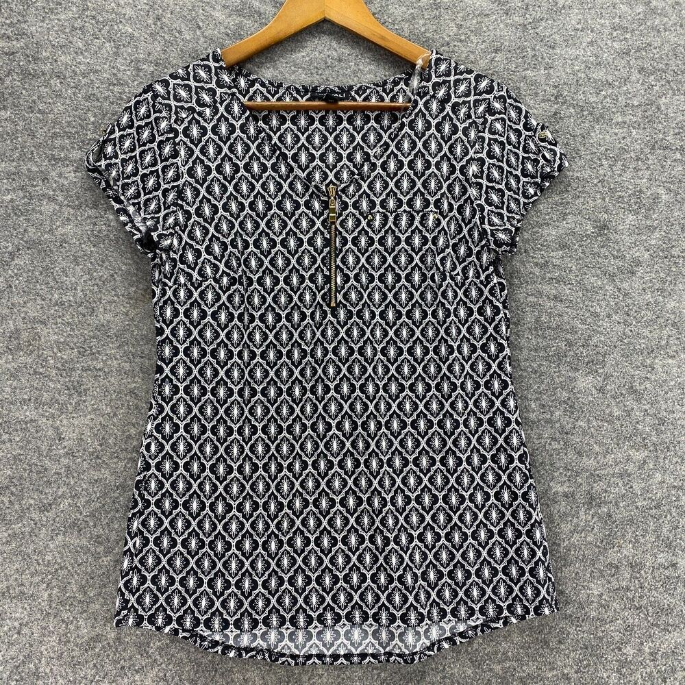 Roz & Ali Blouse Women S Small Black Geometric Zipper V-Neck Short Sleeve Casual